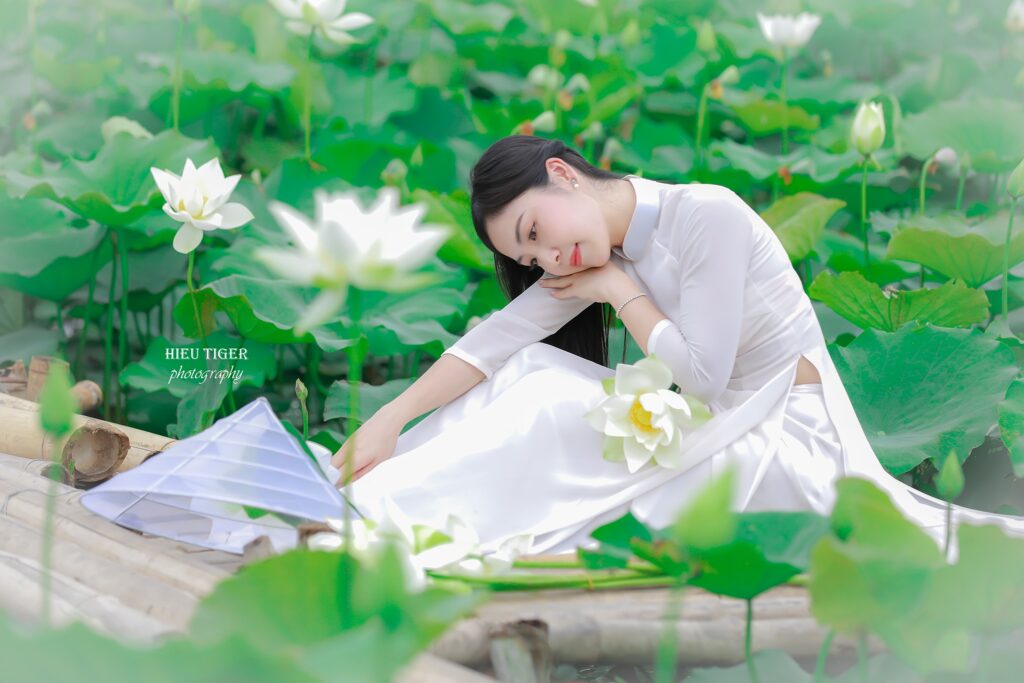 Áo Tắm Hai Mảnh Xu Hướng Thời Trang Mùa Hè Không Thể Bỏ Lỡ Khám Phá Vẻ Đẹp Tự Tin Và Sành Điệu Từ Hinh Gai Dep Chuc Sinh Nhat